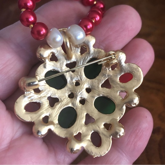 Handcrafted repurpose cabochon glass stone pendant Czech glass Pearl necklace - Picture 9 of 12